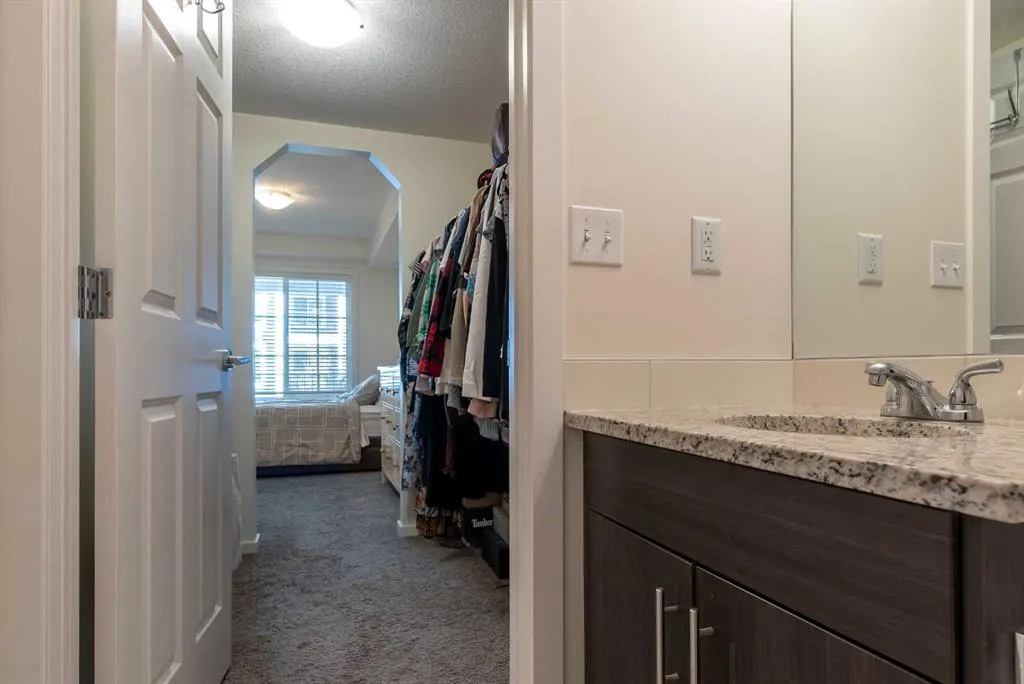99 Copperstone Park SE, #2219