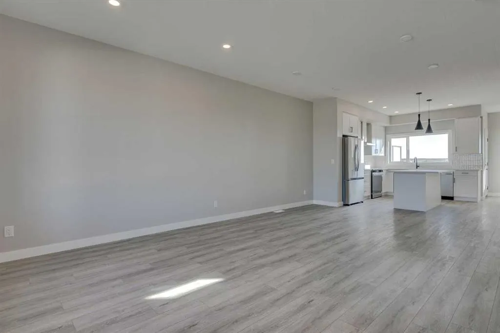 3495 Chestermere Boulevard
