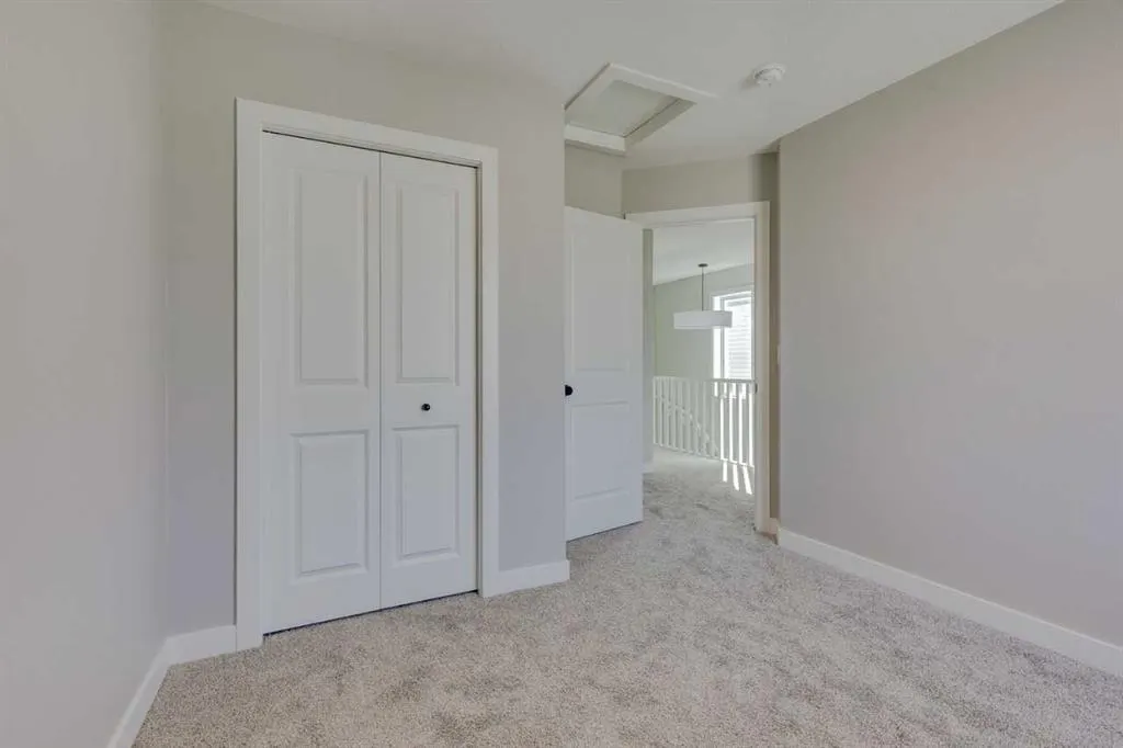 3495 Chestermere Boulevard