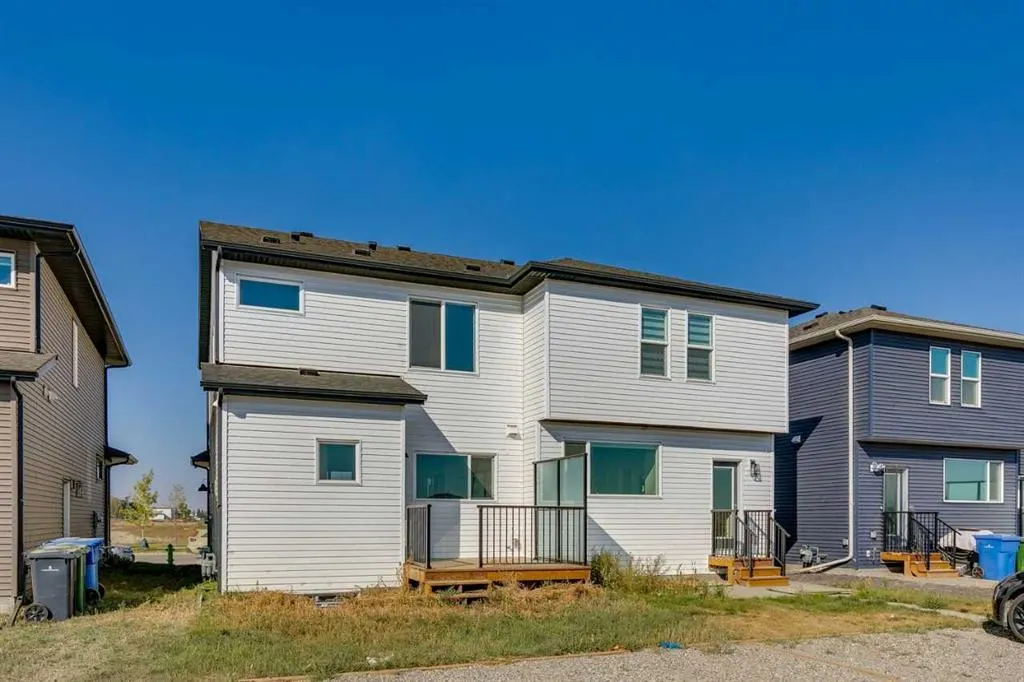 3495 Chestermere Boulevard