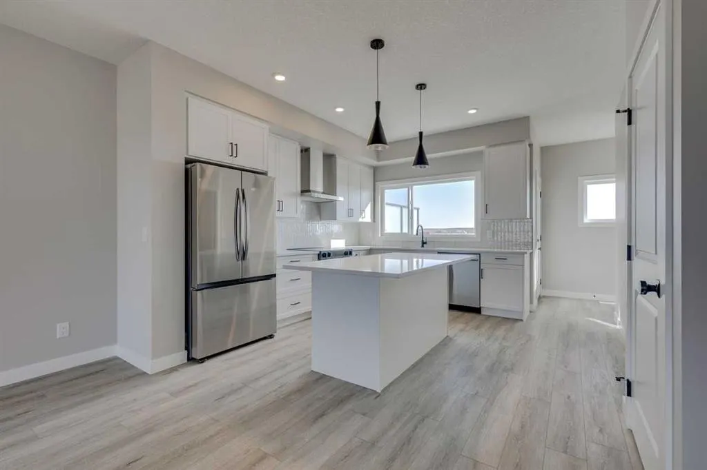3495 Chestermere Boulevard