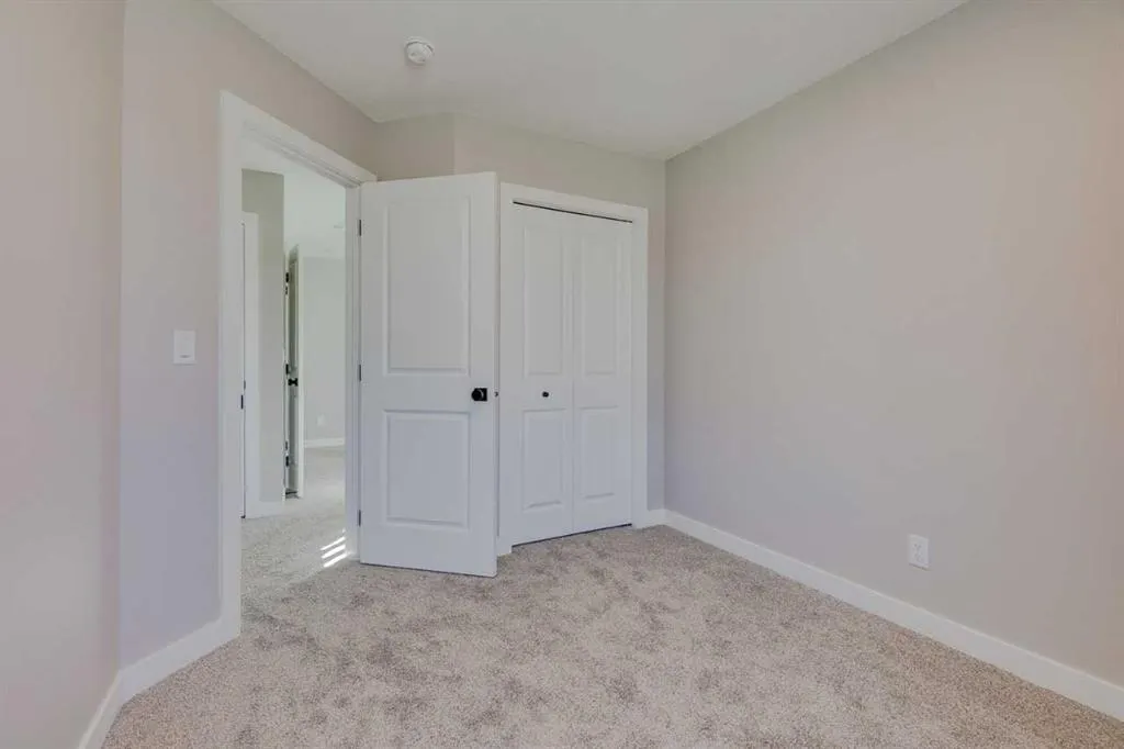 3495 Chestermere Boulevard