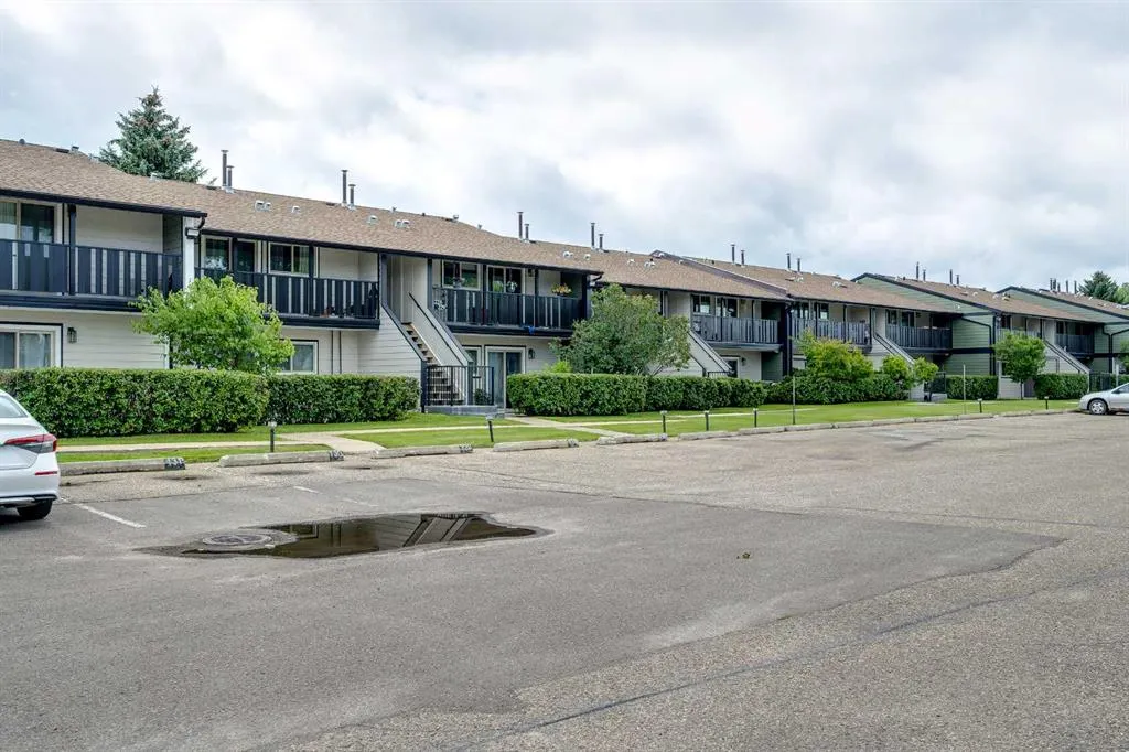 54 Bell Street, #128