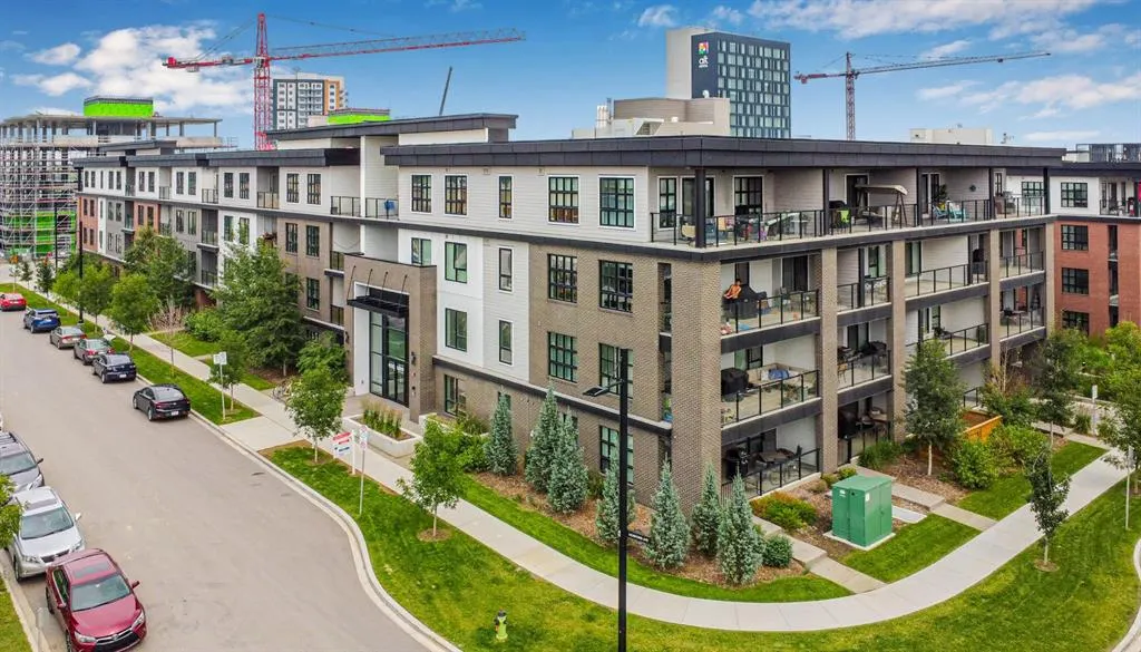 4275 Norford Avenue NW, #319