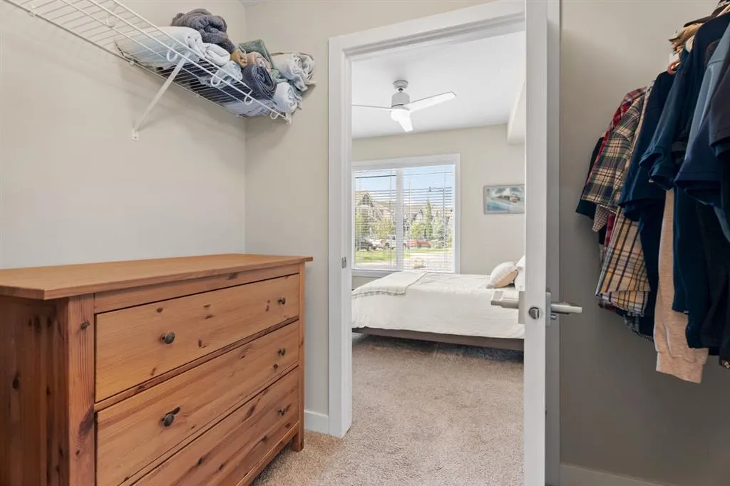 100 Auburn Meadows Manor SE, #111