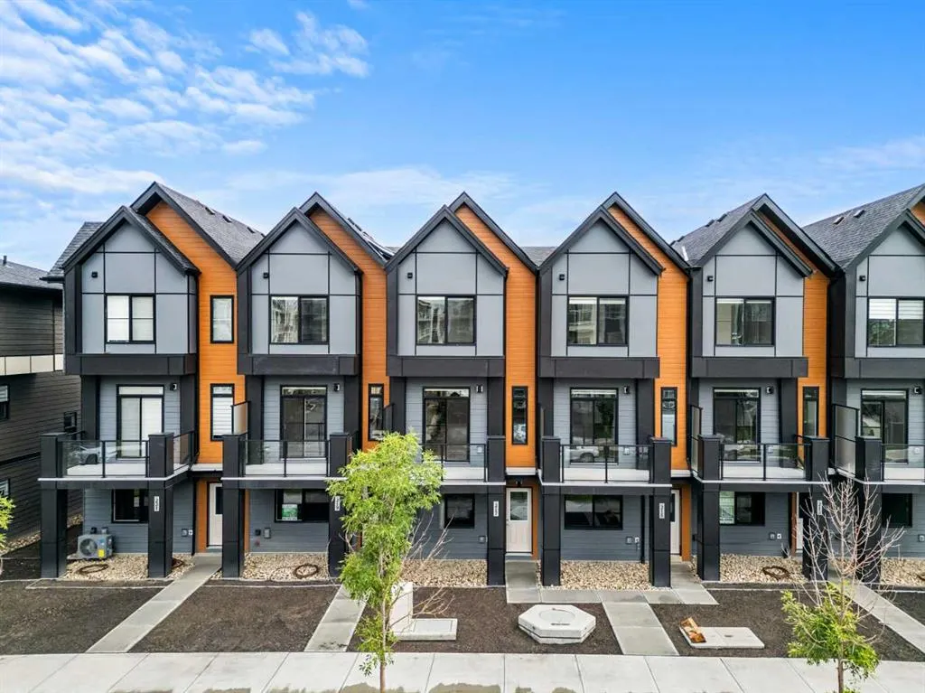 217 Seton Grove SE