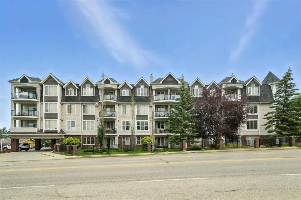 4707 50 Street, #203