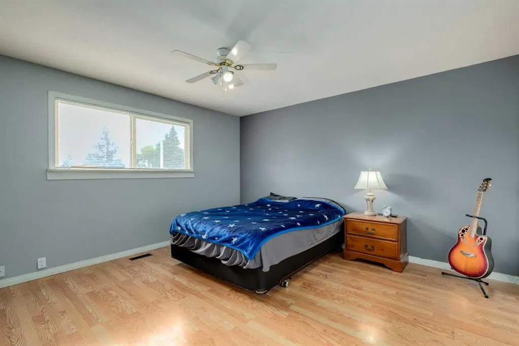 228 Marquis Place SE