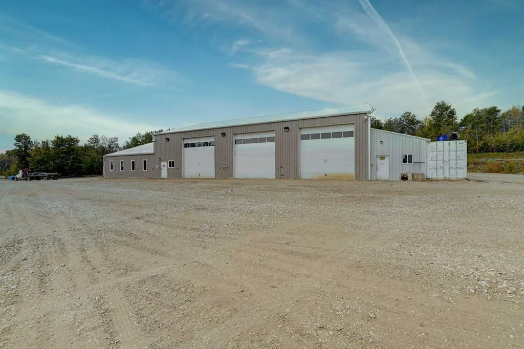 90058 A & 90058 B Township Road 720