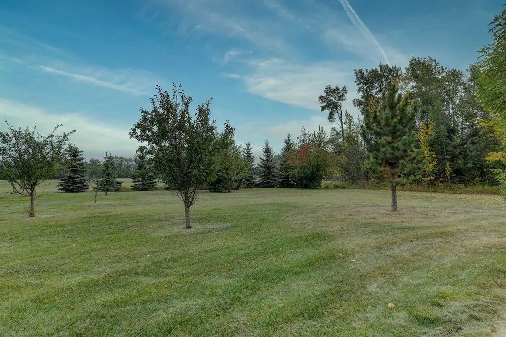 90058 A & 90058 B Township Road 720