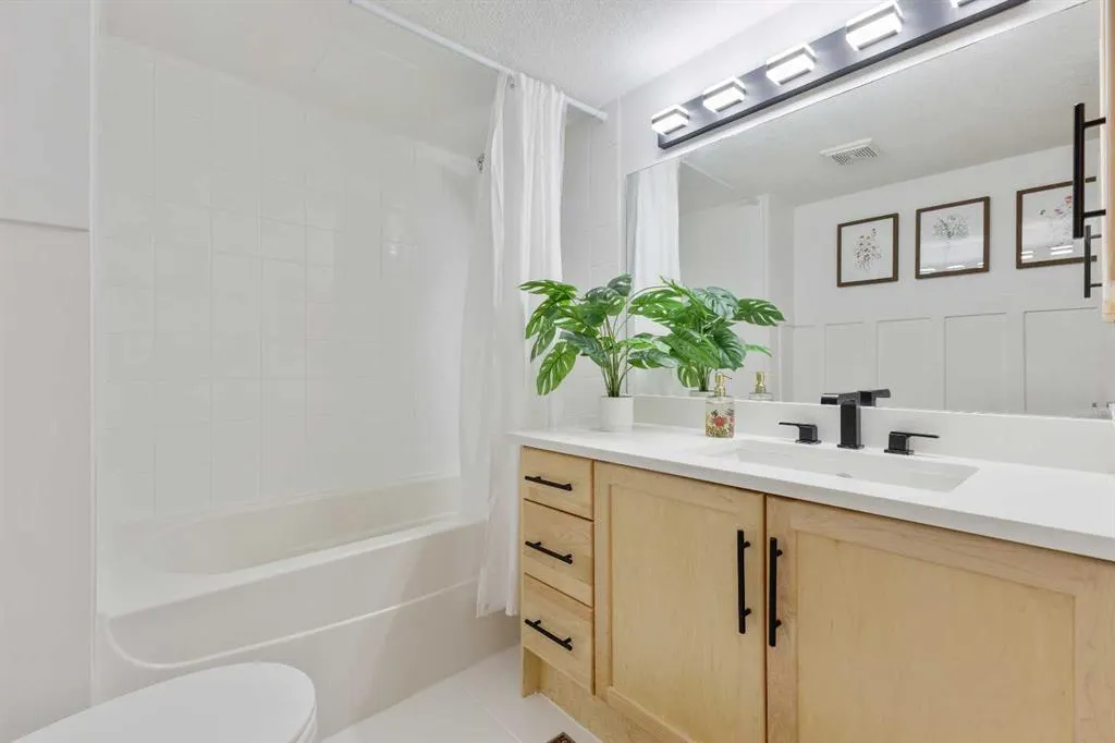 35 Glamis Green SW, #224
