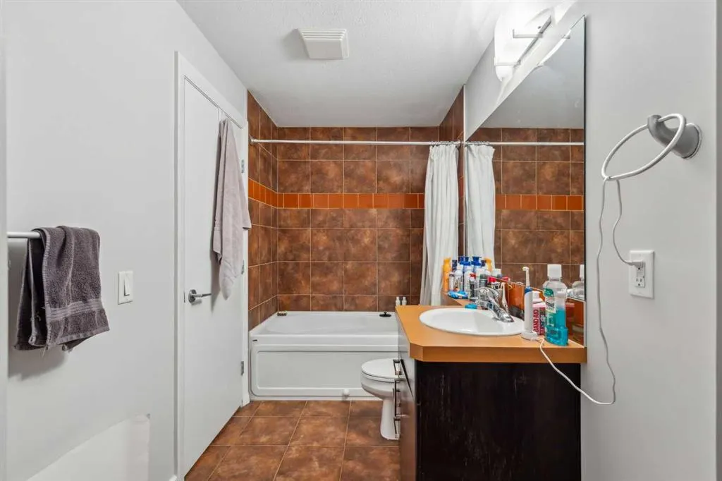 1410 1 Street SE, #1606