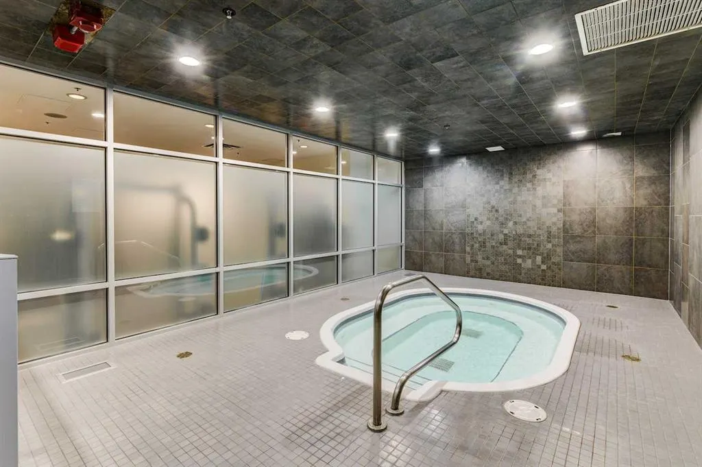1410 1 Street SE, #1606