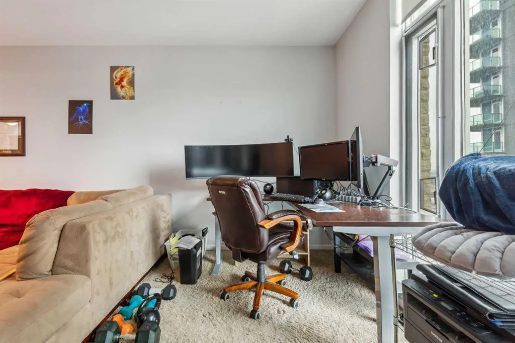 1410 1 Street SE, #1606