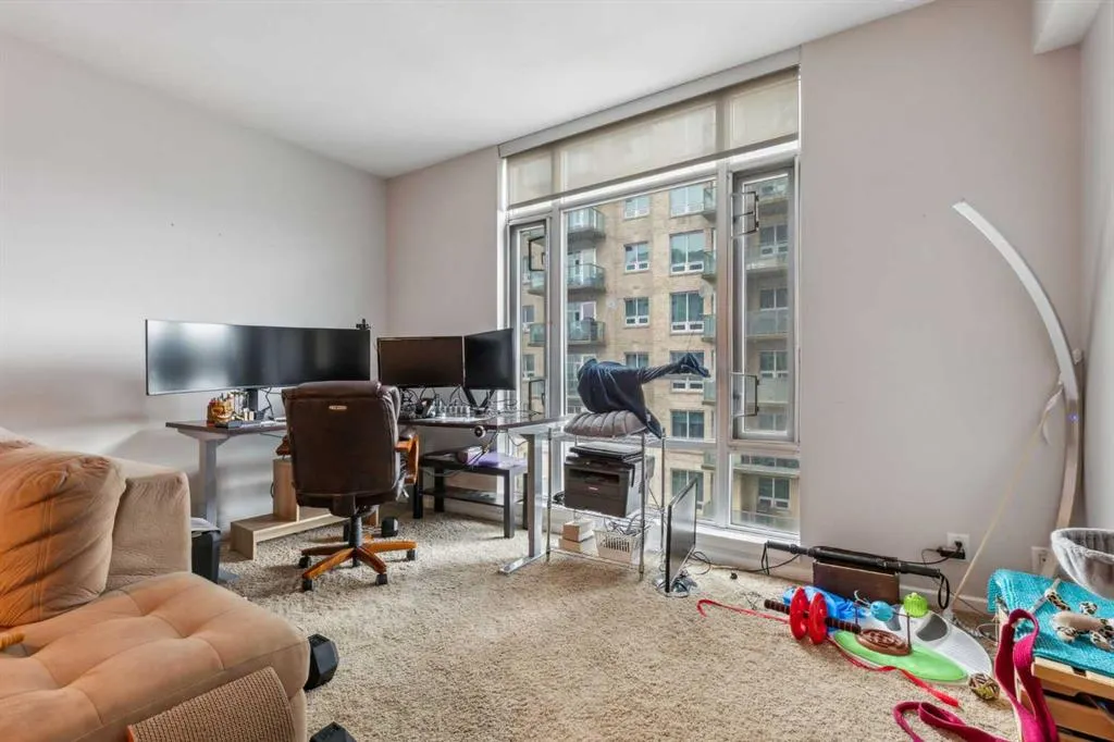 1410 1 Street SE, #1606