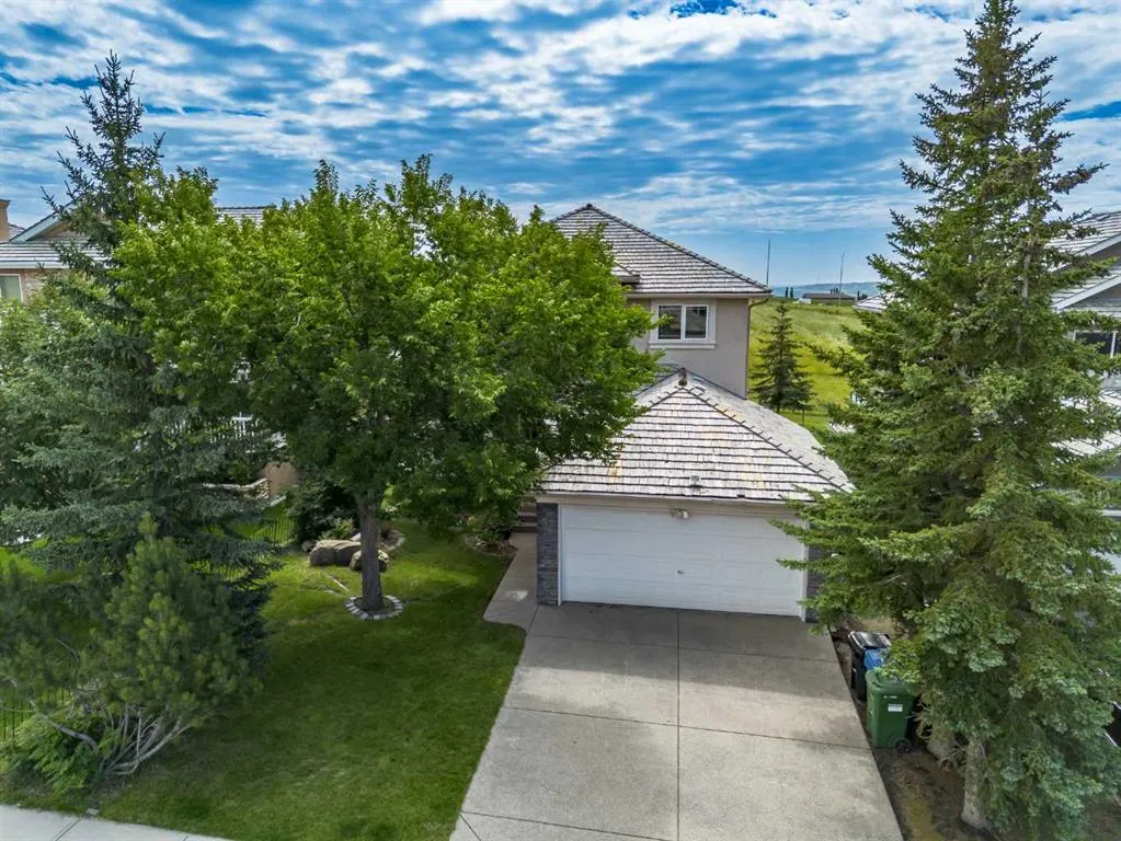 57 Royal Crest Terrace NW