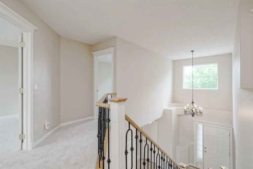 57 Royal Crest Terrace NW