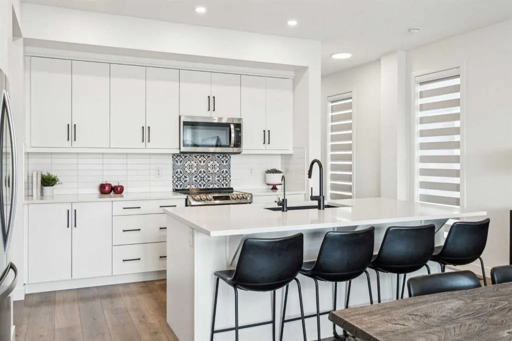 132 Precedence Hill