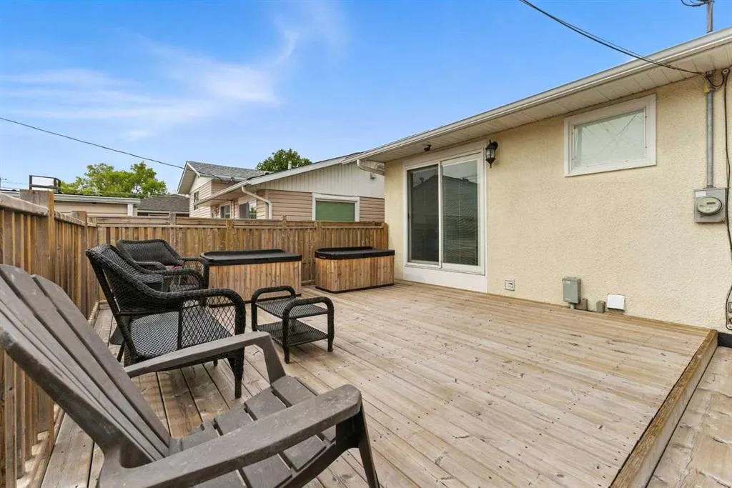 228 Penswood Way SE