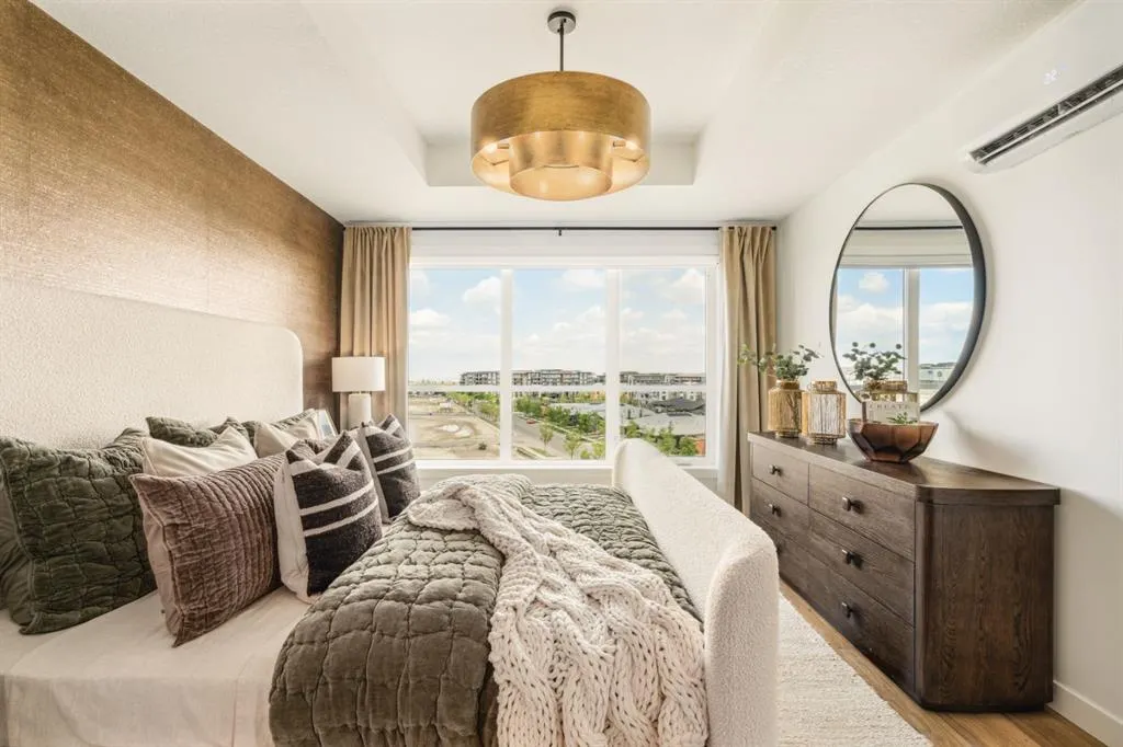 10 Cascade Ridge, #205