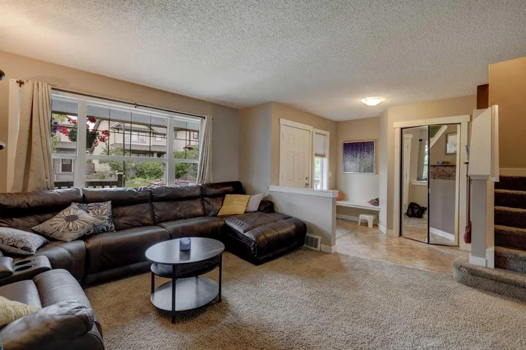 469 Morningside Way SW