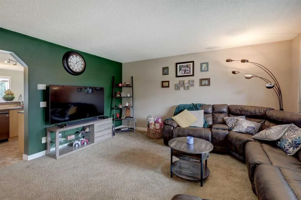 469 Morningside Way SW