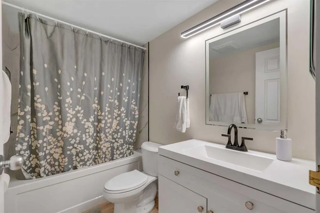 1919 17 Avenue SW, #203