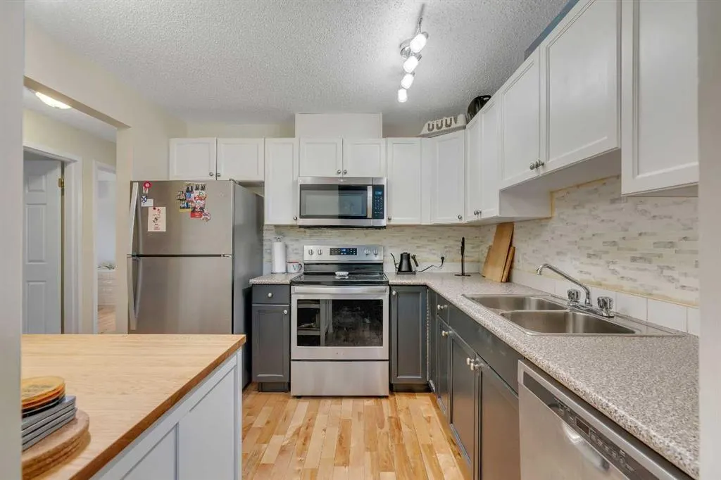 1919 17 Avenue SW, #203