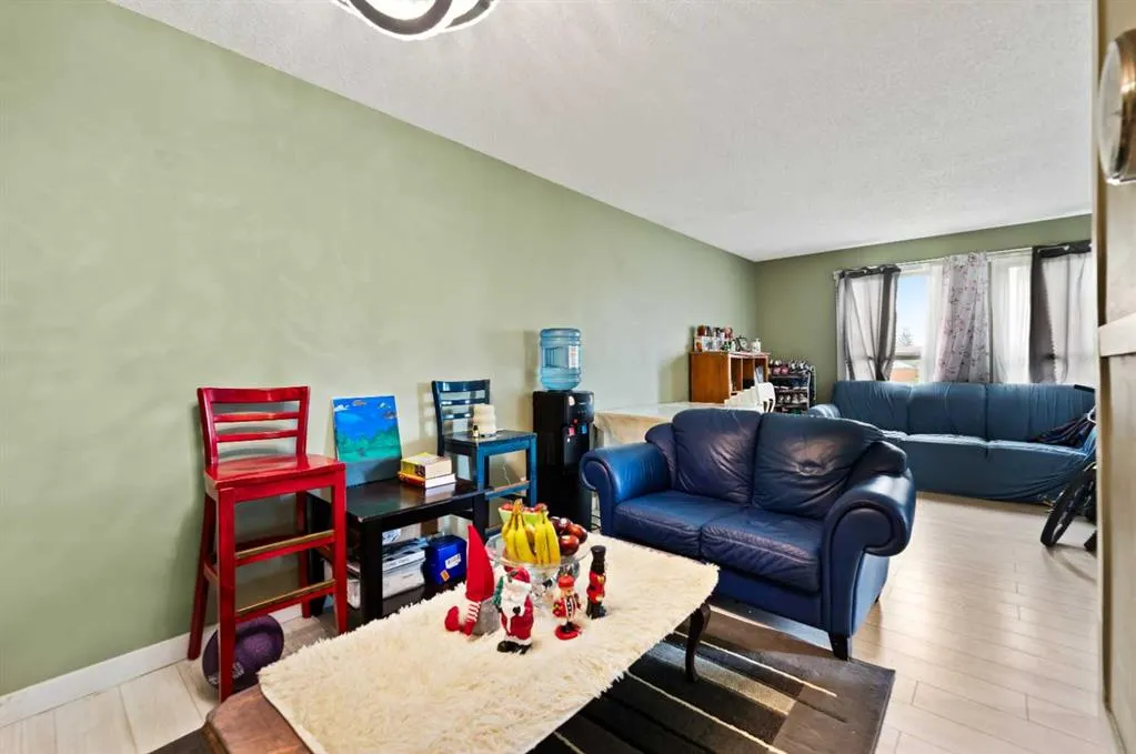 143 Falton Drive NE