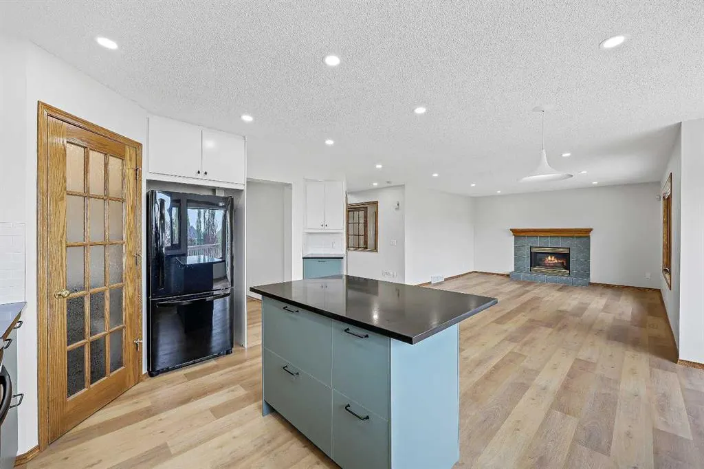 40 Edgebrook View NW