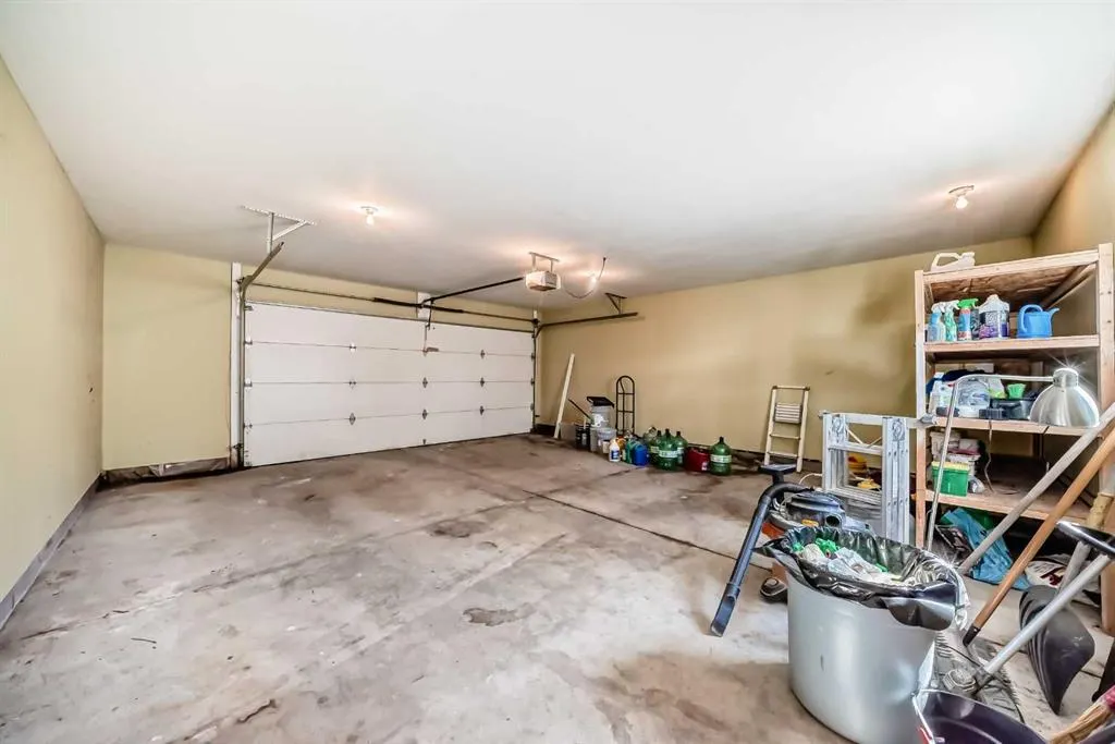 68 Applebrook Circle SE