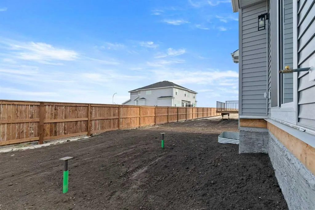 307 Kinniburgh Loop
