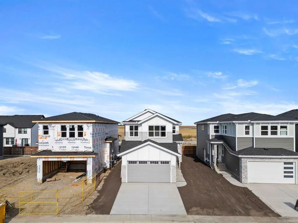 307 Kinniburgh Loop