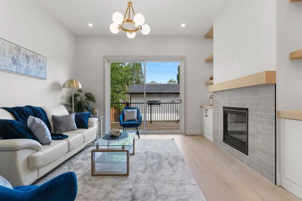 3110 40 Street SW