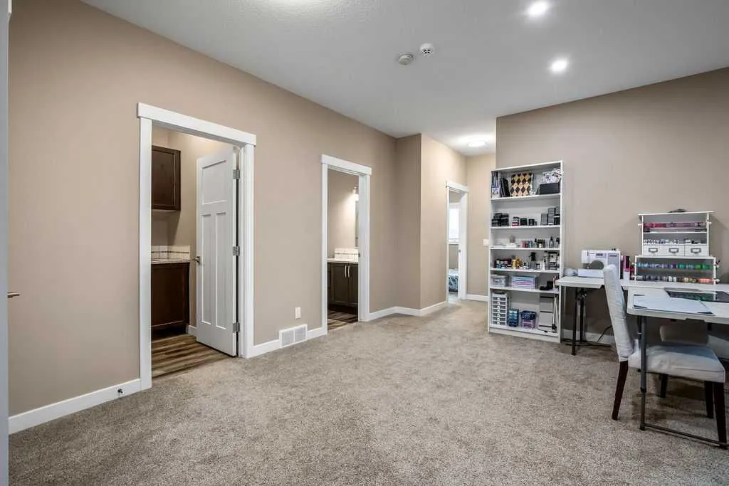 1918 High Park Circle NW