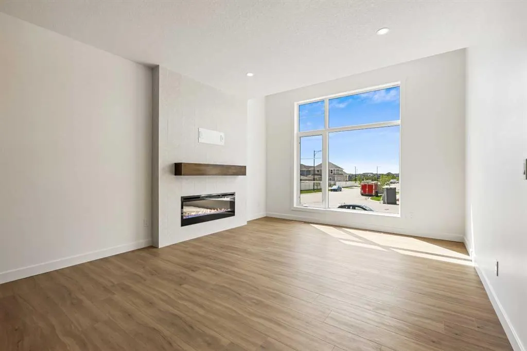 2162 Bayview Drive SW