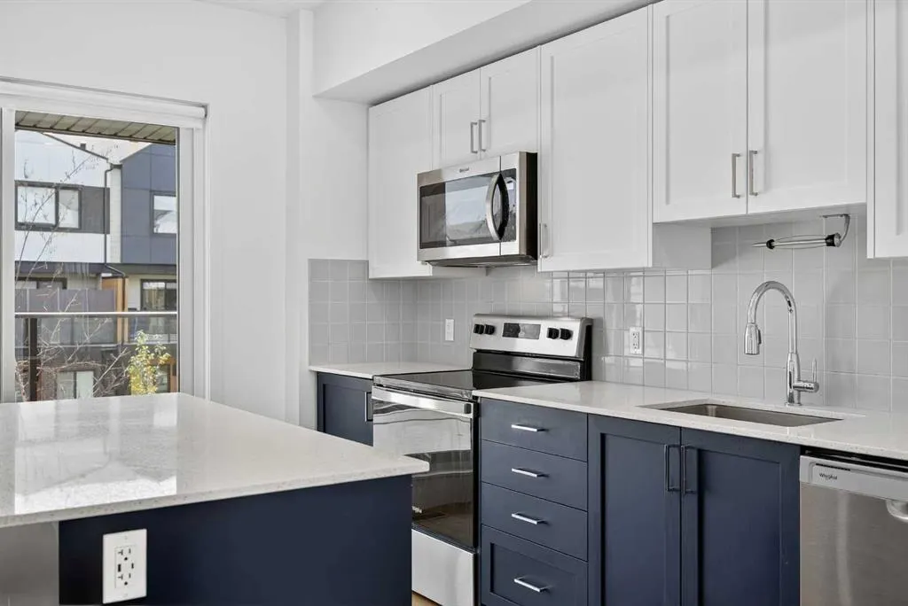 8535 19 Avenue SE, #202