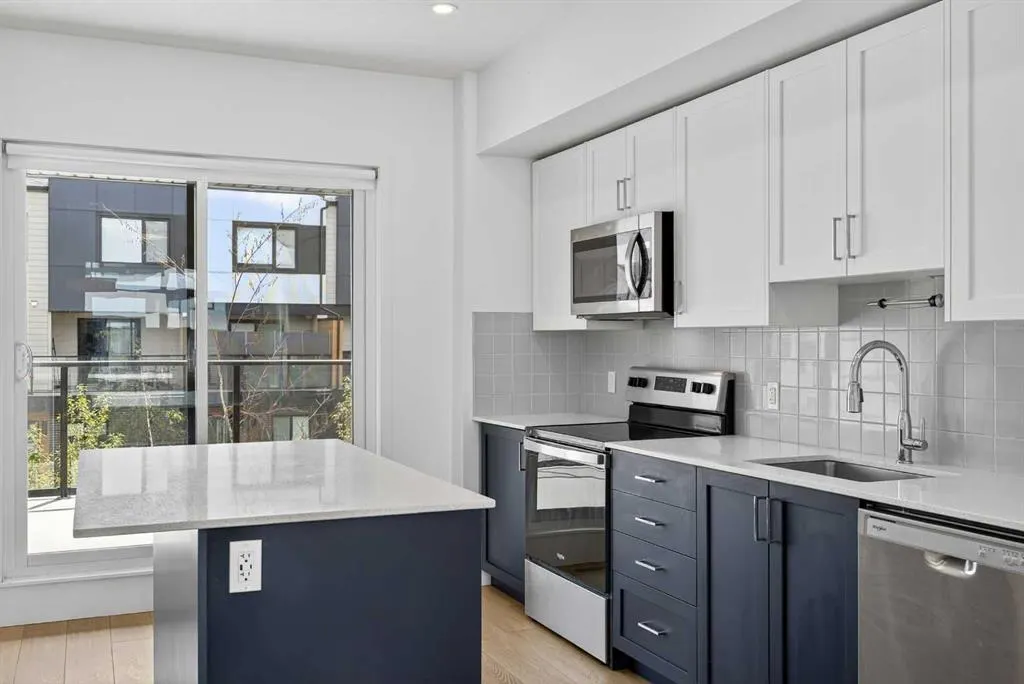 8535 19 Avenue SE, #202