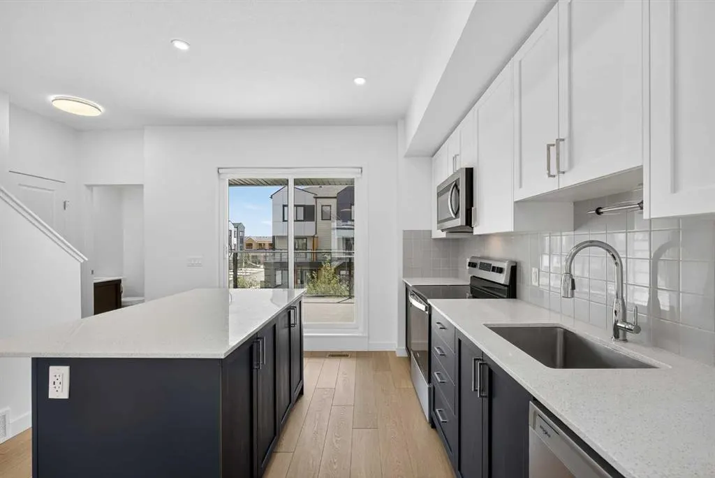 8535 19 Avenue SE, #202