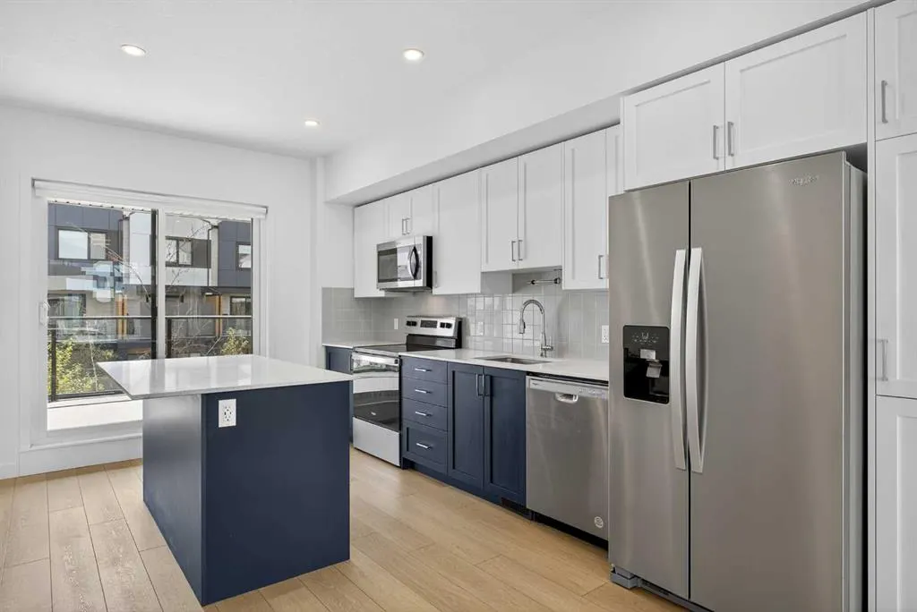 8535 19 Avenue SE, #202