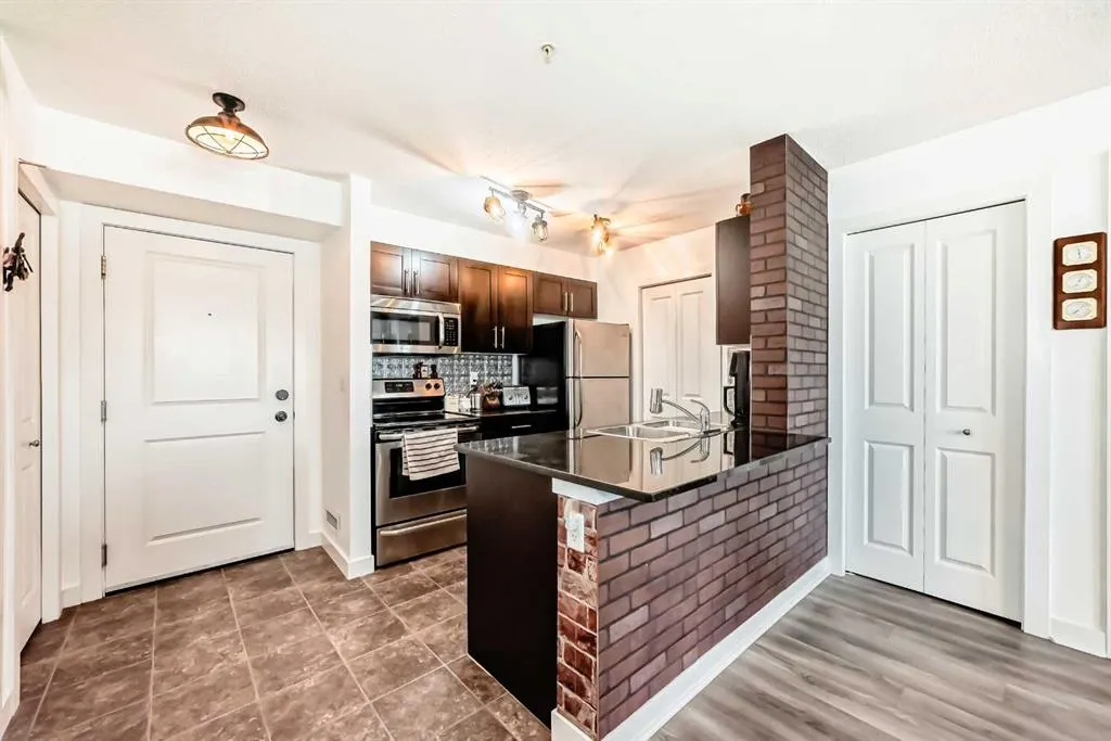 81 legacy Boulevard, #1114