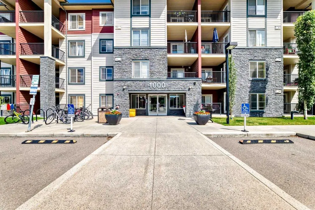81 legacy Boulevard, #1114