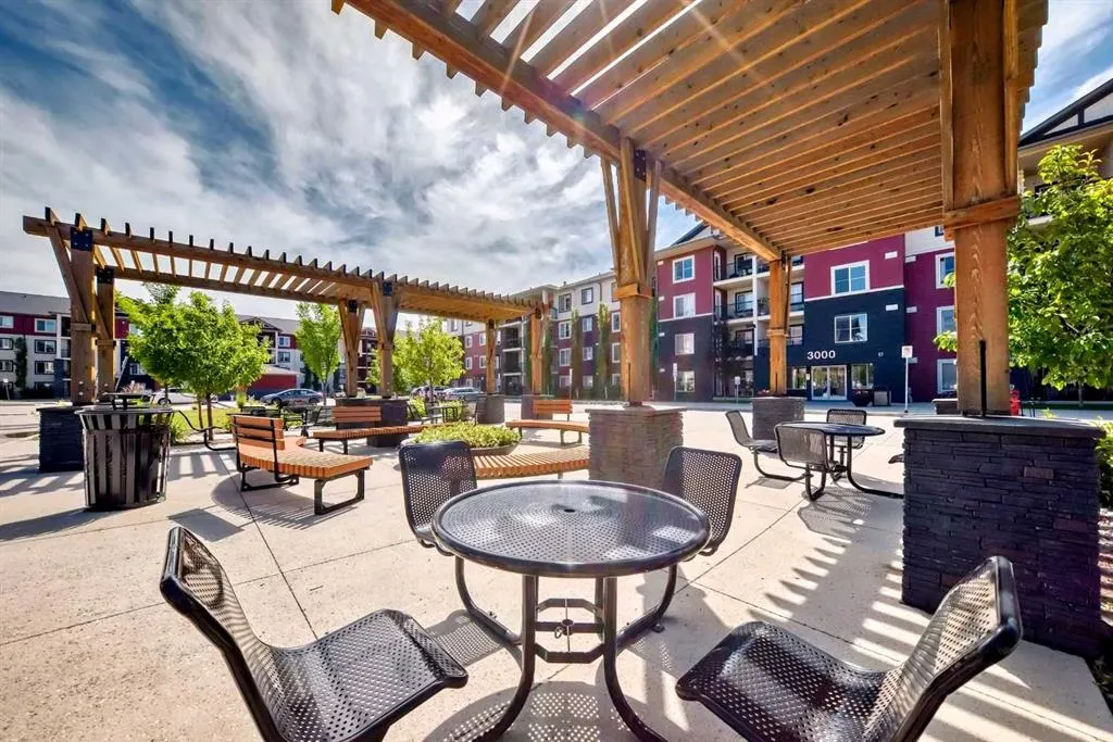 81 legacy Boulevard, #1114
