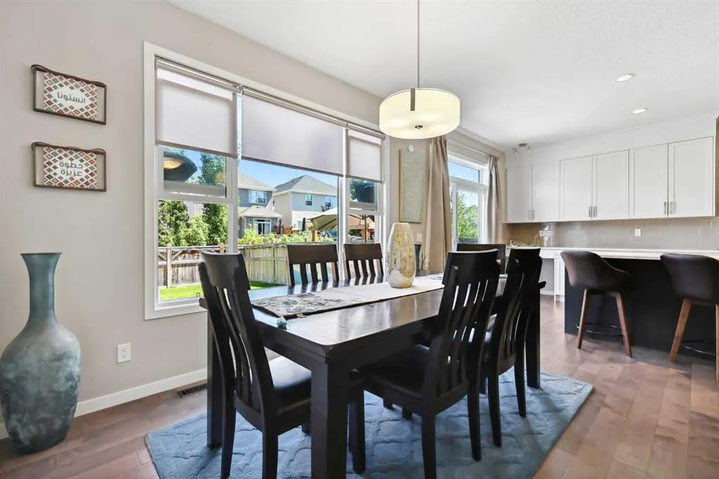 67 Auburn Glen Close SE