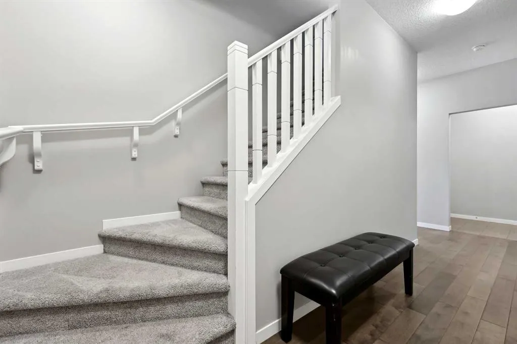 67 Auburn Glen Close SE