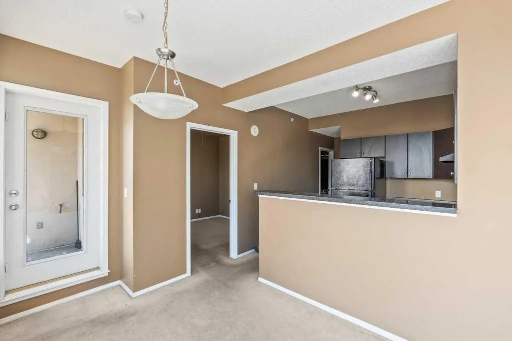 1053 10 Street SW, #2010