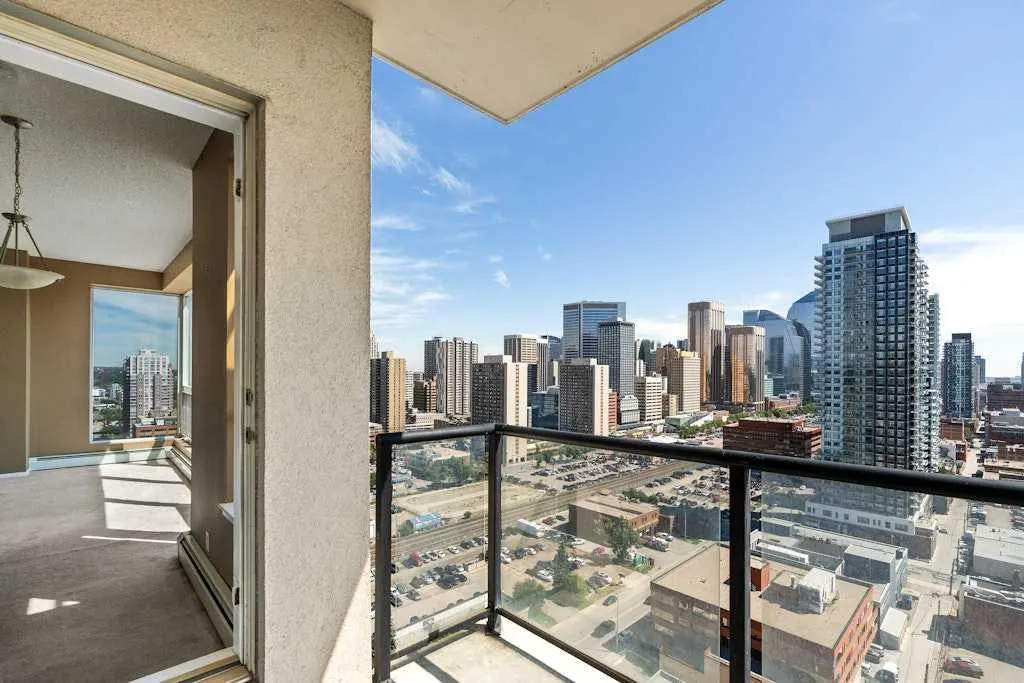 1053 10 Street SW, #2010