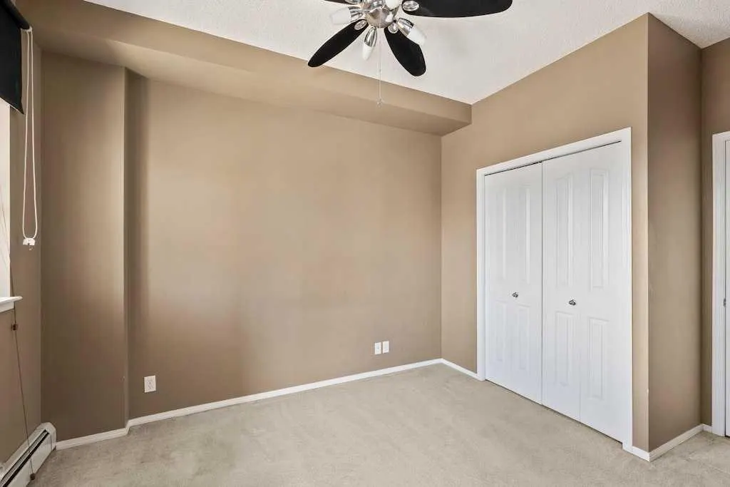 1053 10 Street SW, #2010
