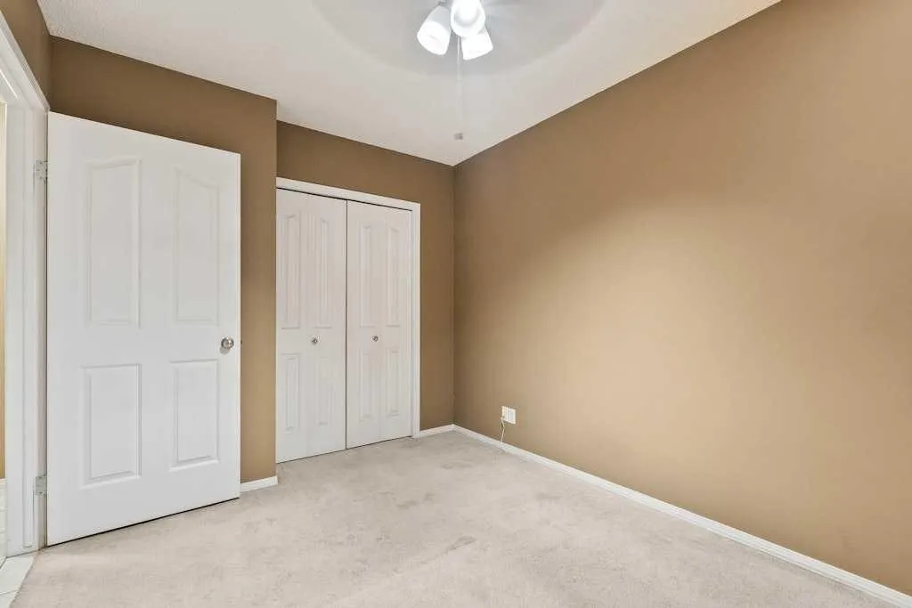 1053 10 Street SW, #2010