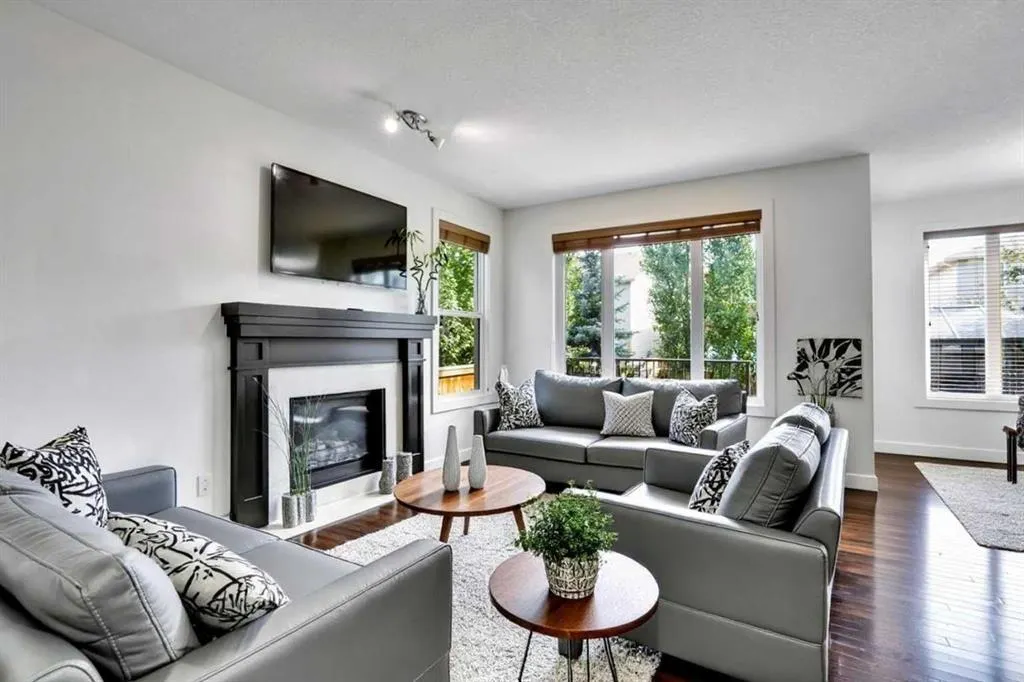 56 LEGACY Terrace SE